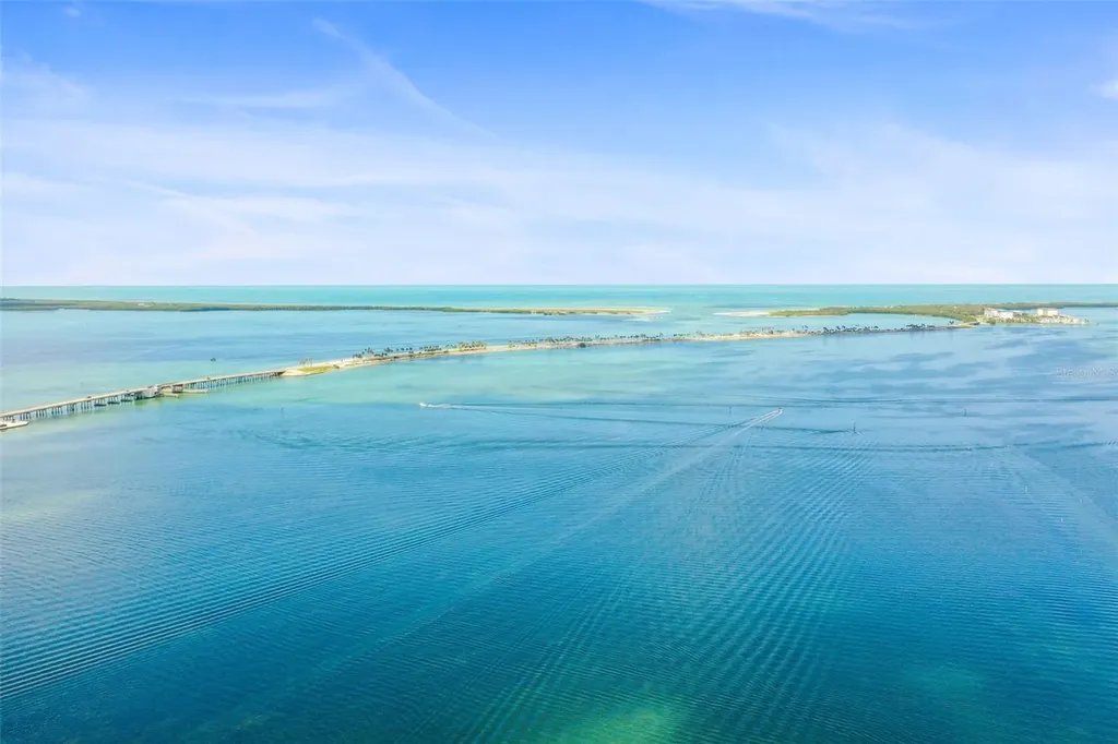 2700 Bayshore Boulevard Dunedin FL 34698