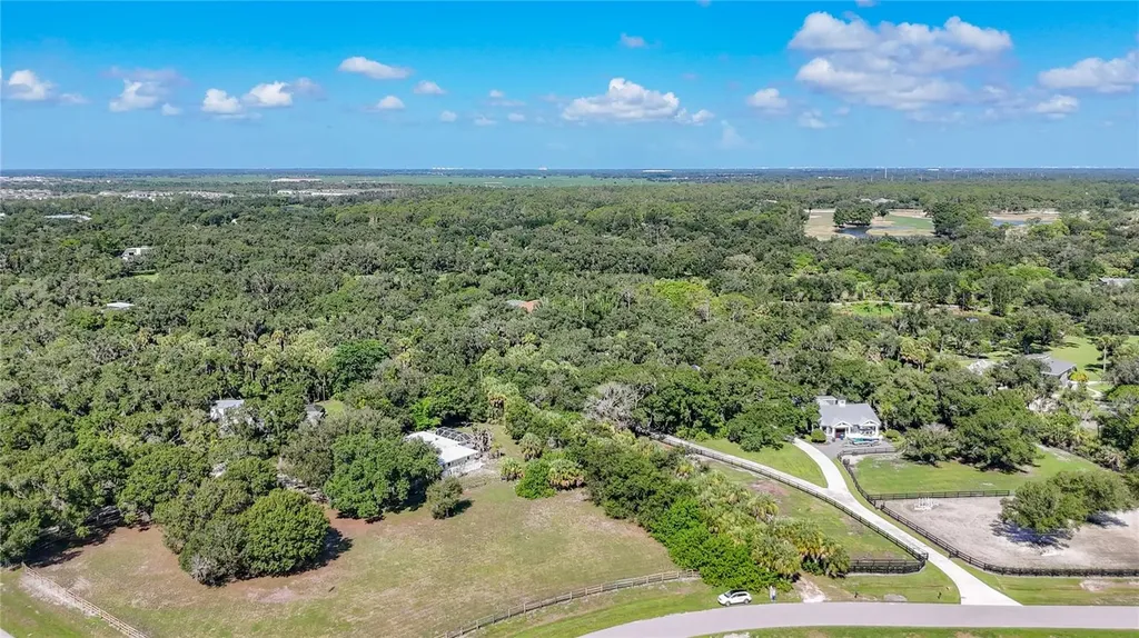 7350 Palomino Trail Sarasota FL 34241