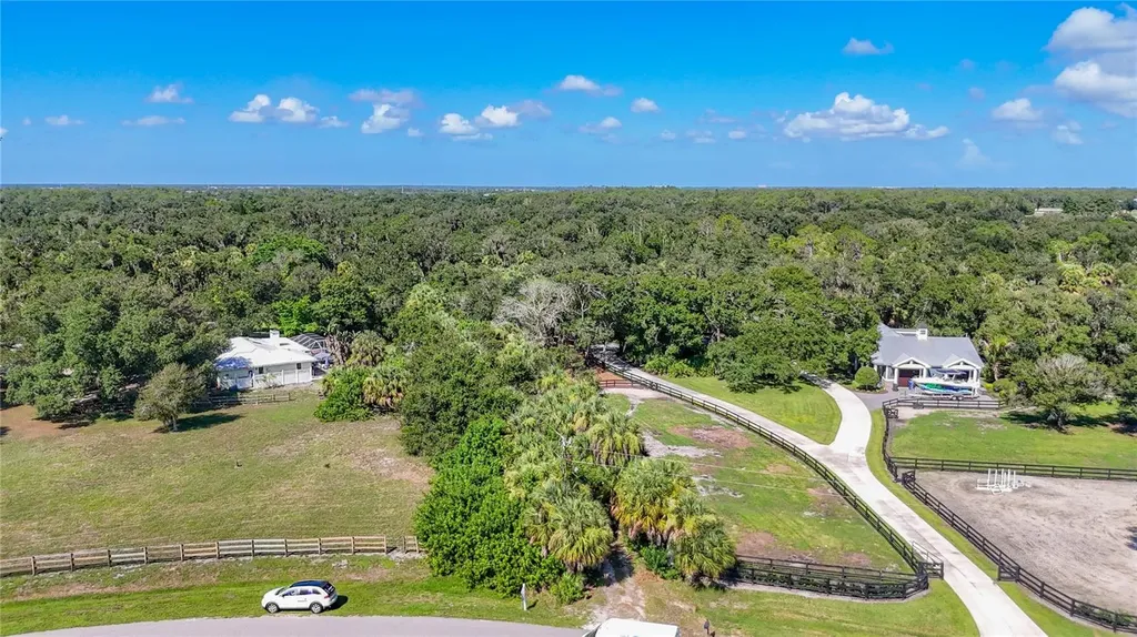 7350 Palomino Trail Sarasota FL 34241