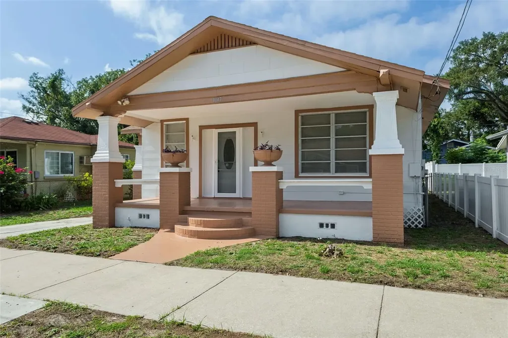 1017 E 23rd Avenue Tampa FL 33605