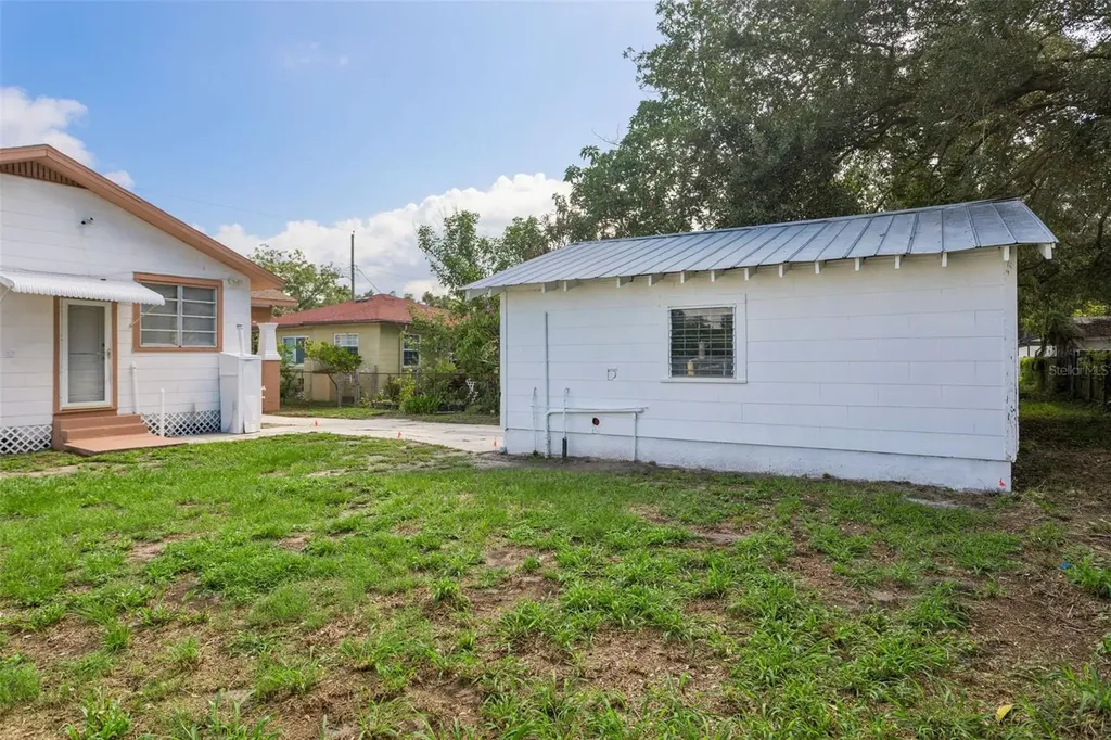 1017 E 23rd Avenue Tampa FL 33605