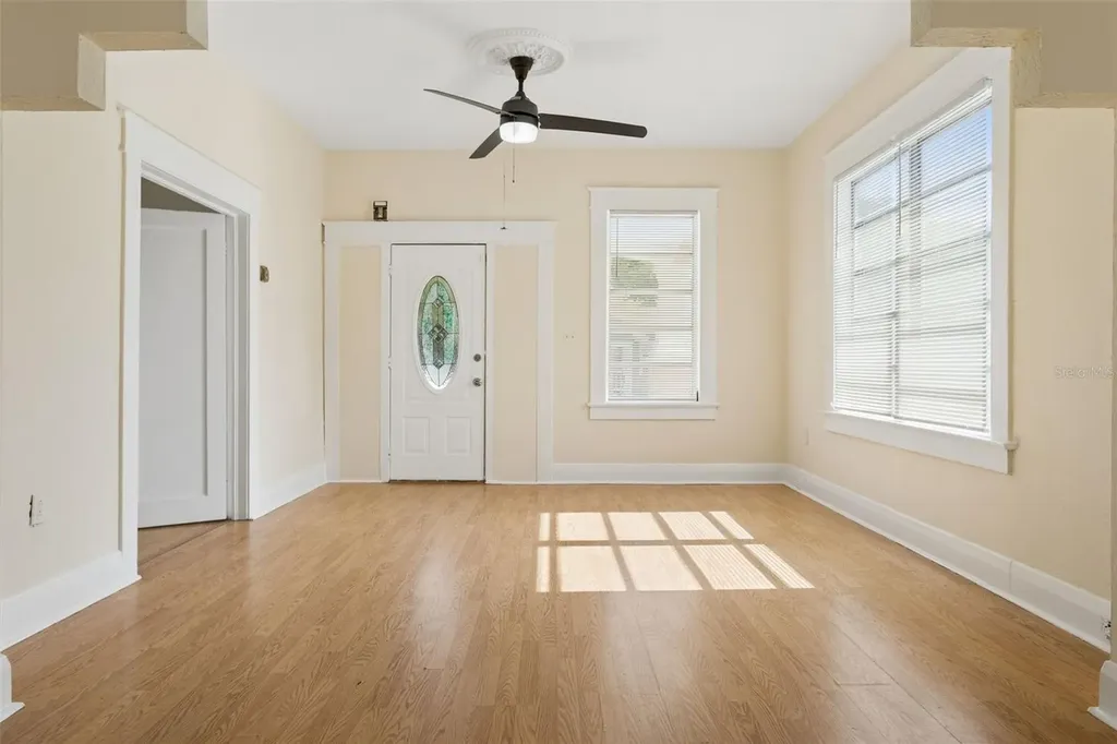 1017 E 23rd Avenue Tampa FL 33605
