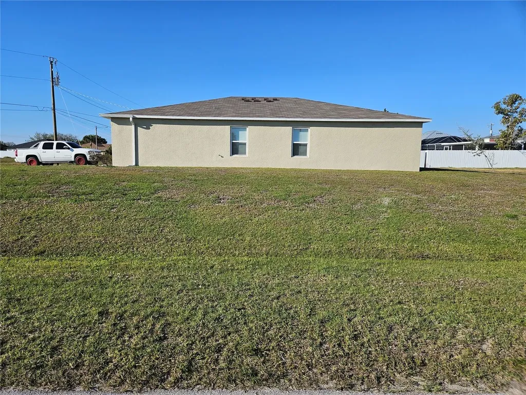 901 NW 15th Place Cape Coral FL 33993