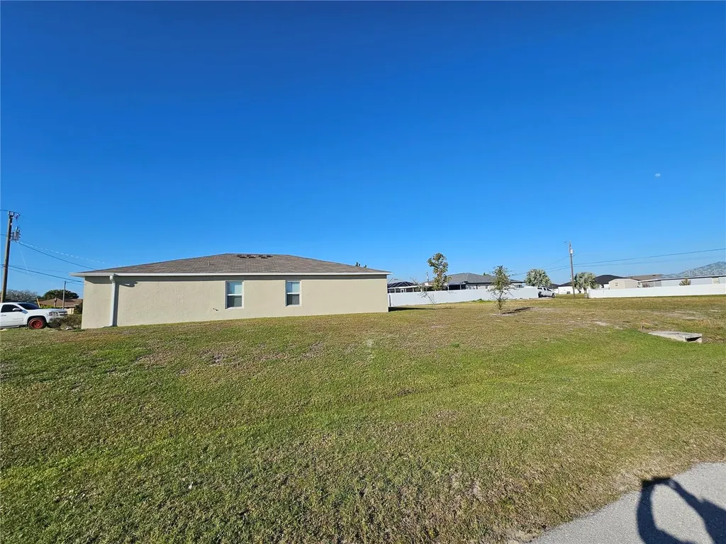 901 NW 15th Place Cape Coral FL 33993