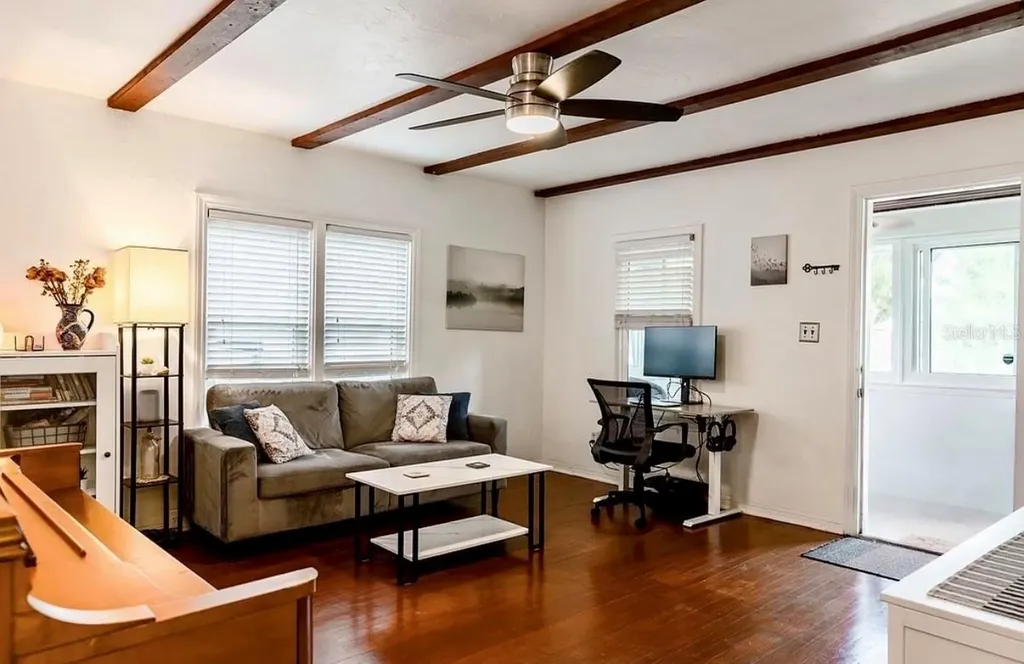 1750 34th Avenue N St Petersburg FL 33713