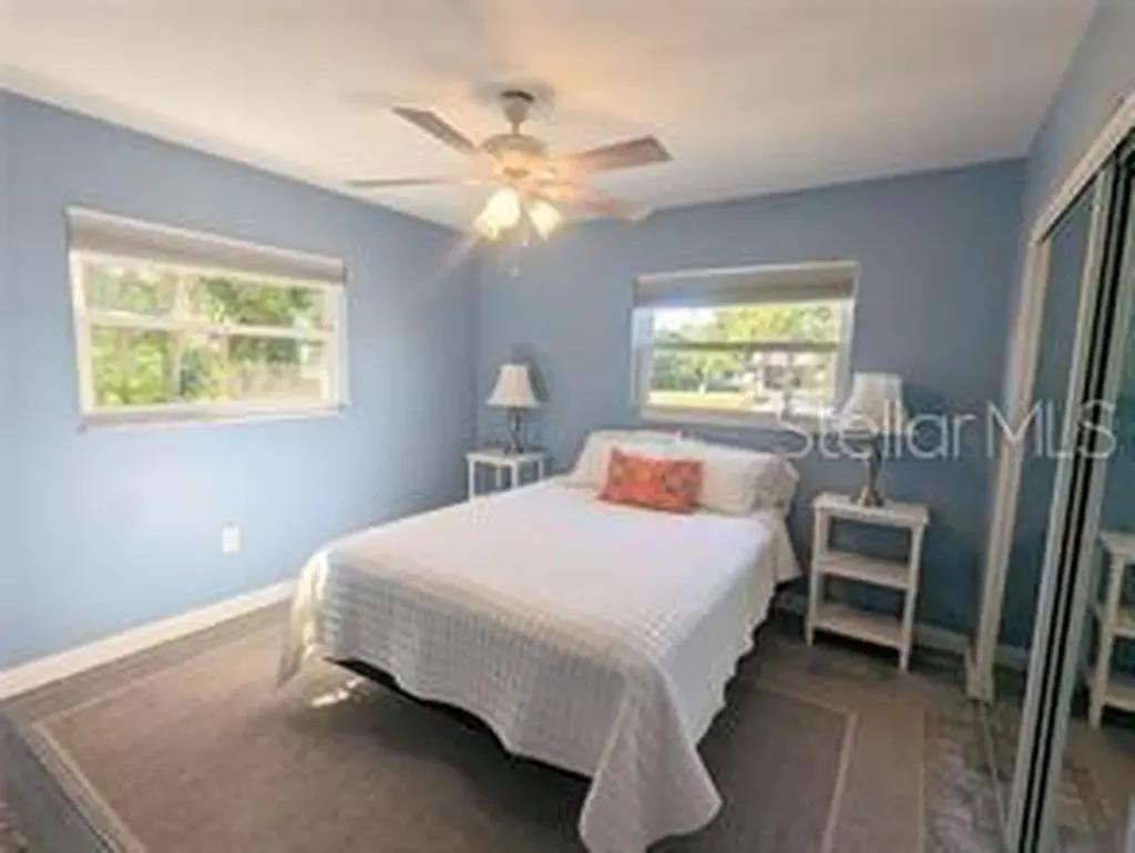 3070 Gulf Gate Drive Sarasota FL 34231