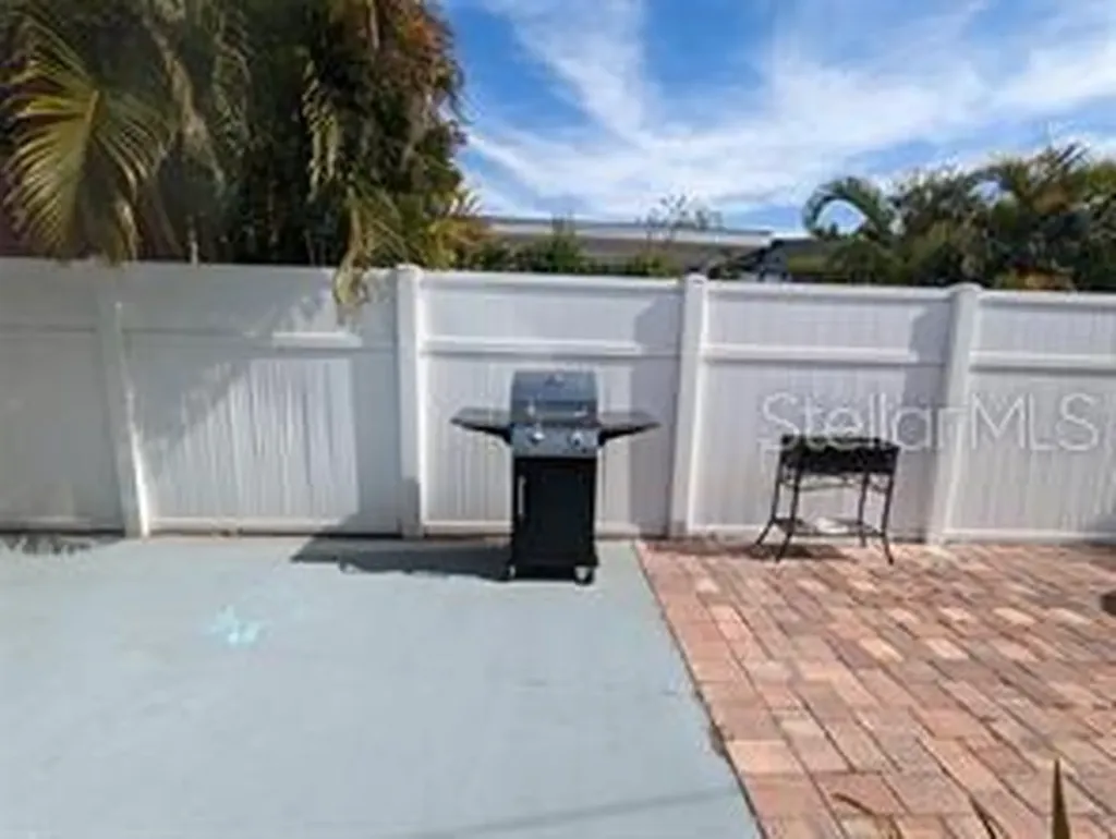 3070 Gulf Gate Drive Sarasota FL 34231