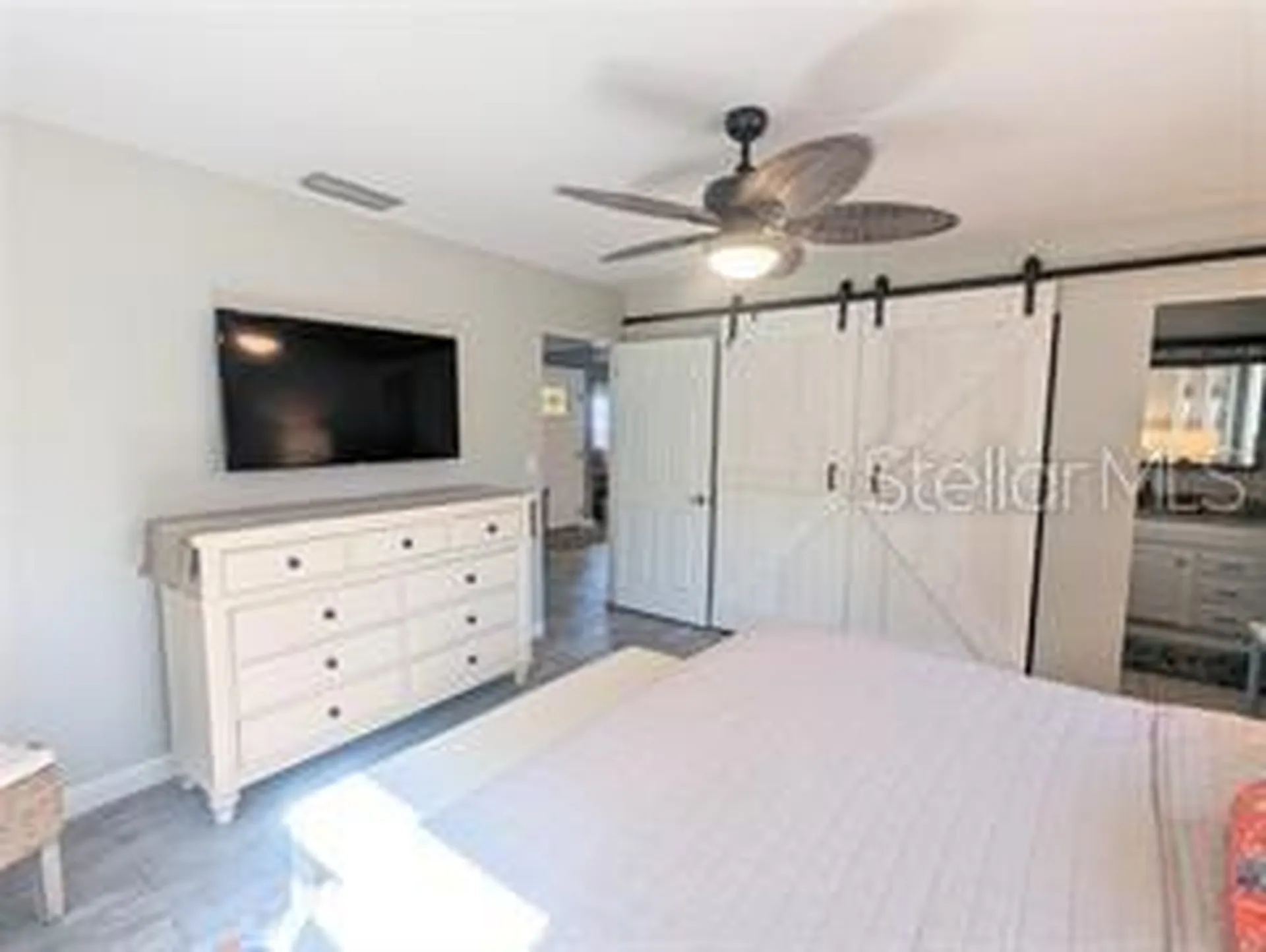 3070 Gulf Gate Drive Sarasota FL 34231