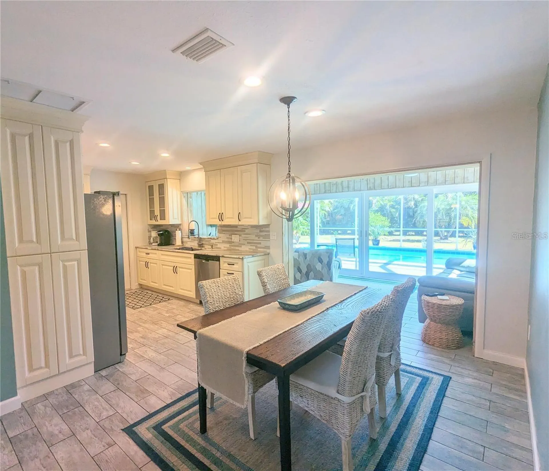 3070 Gulf Gate Drive Sarasota FL 34231