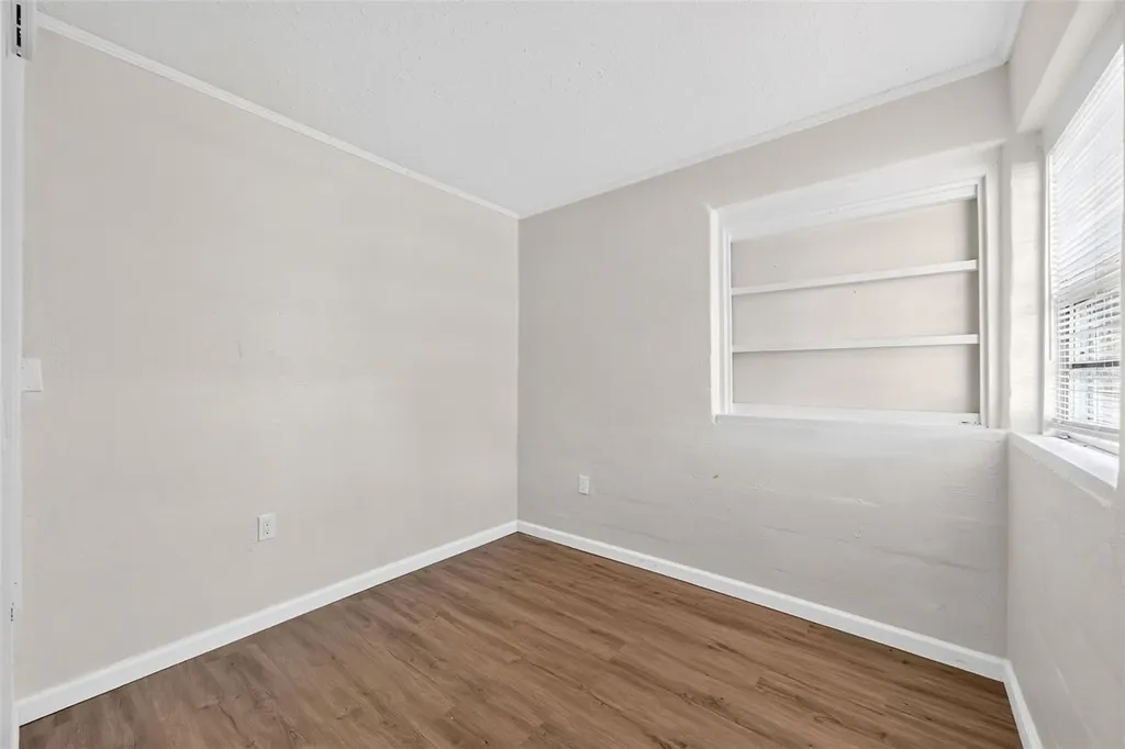 1202 E Caroline Street Tavares FL 32778
