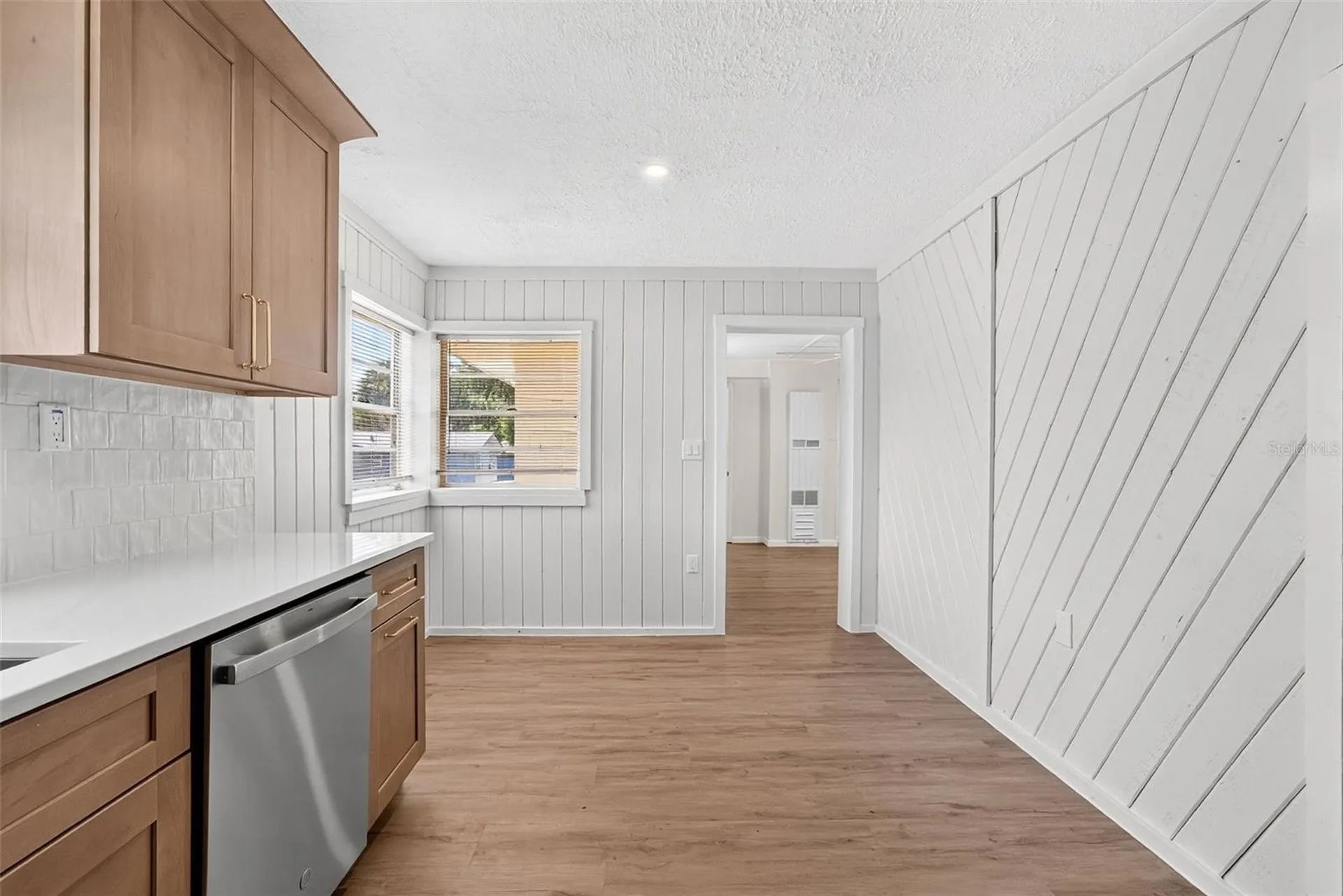 1202 E Caroline Street Tavares FL 32778