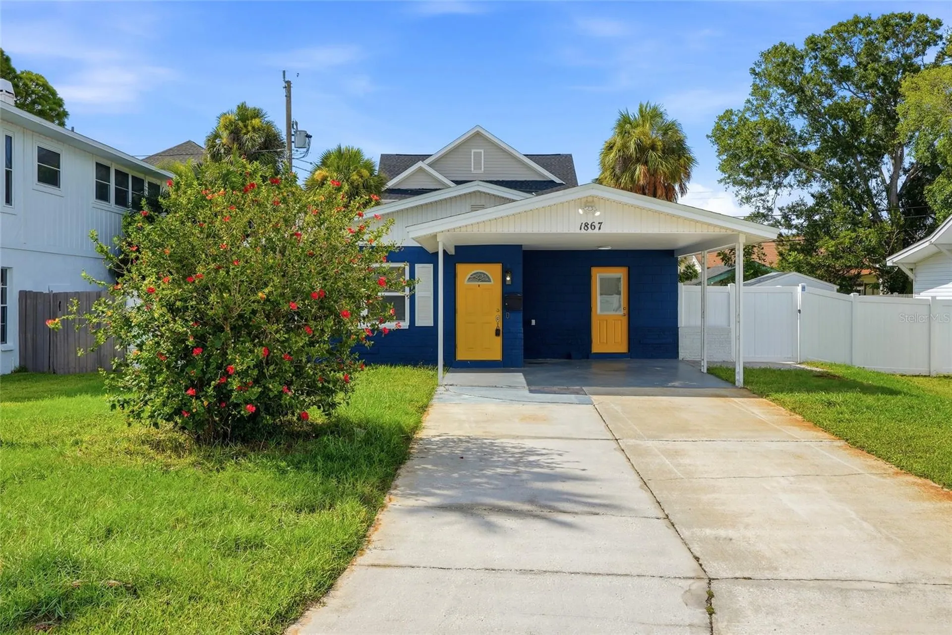 1867 Michigan Avenue NE St Petersburg FL 33703
