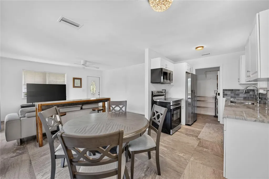 12141 Buenos Court Punta Gorda FL 33955
