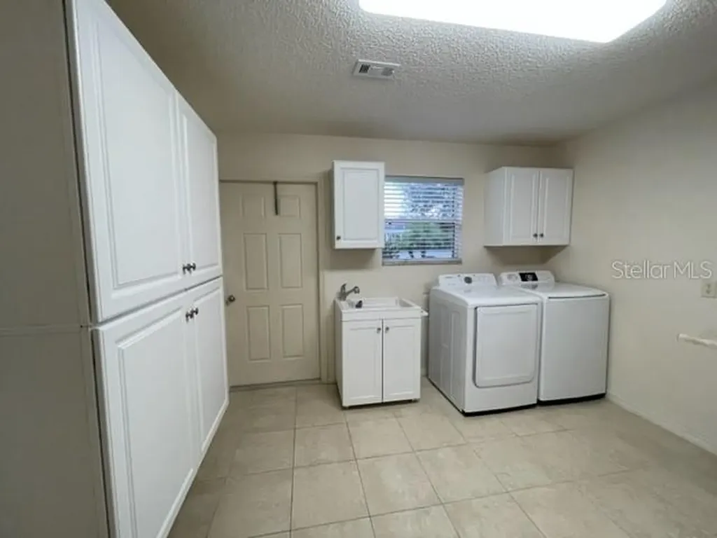 1704 Lisette Way The Villages FL 32162