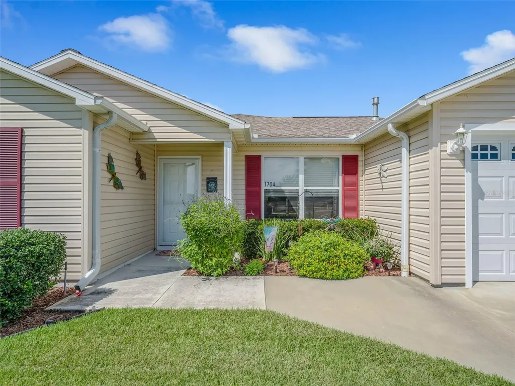 1704 Lisette Way The Villages FL 32162