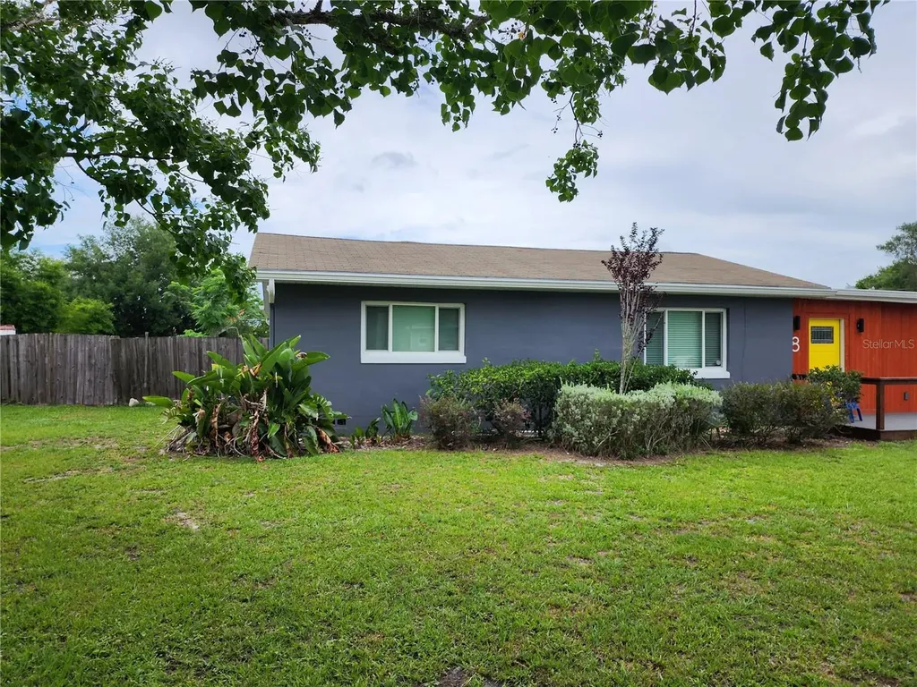 8 Poinsettia Drive Debary FL 32713