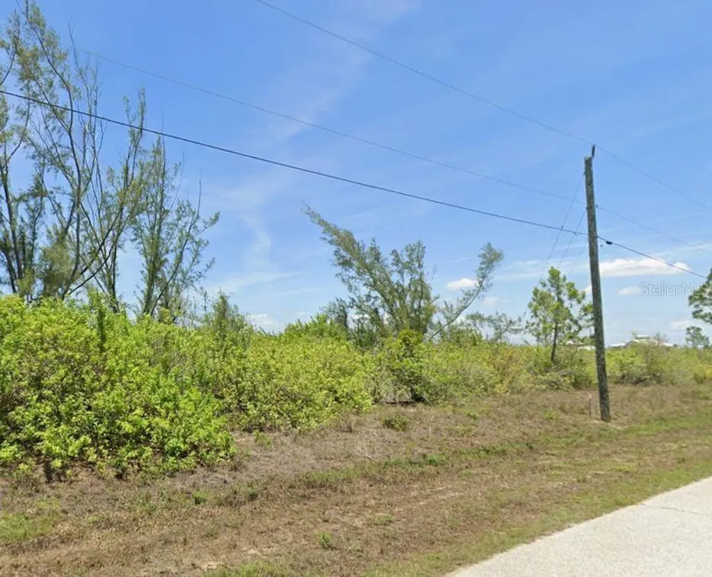 10751 Hatchett Circle Port Charlotte FL 33981