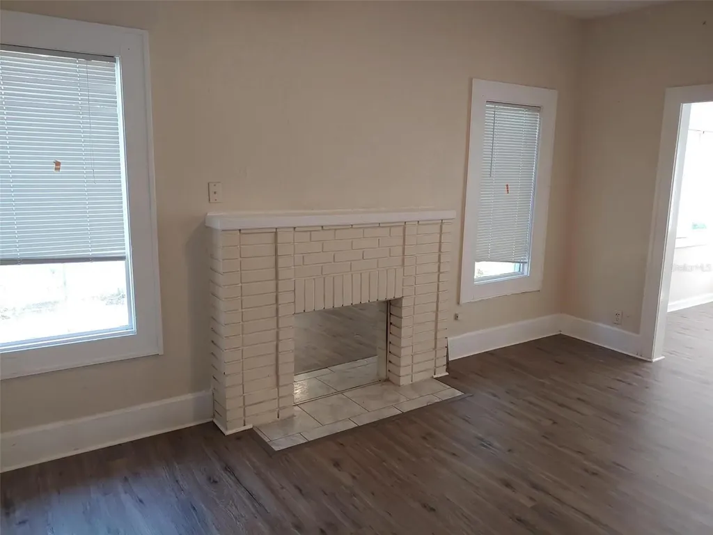 1924 30th Street S St Petersburg FL 33712