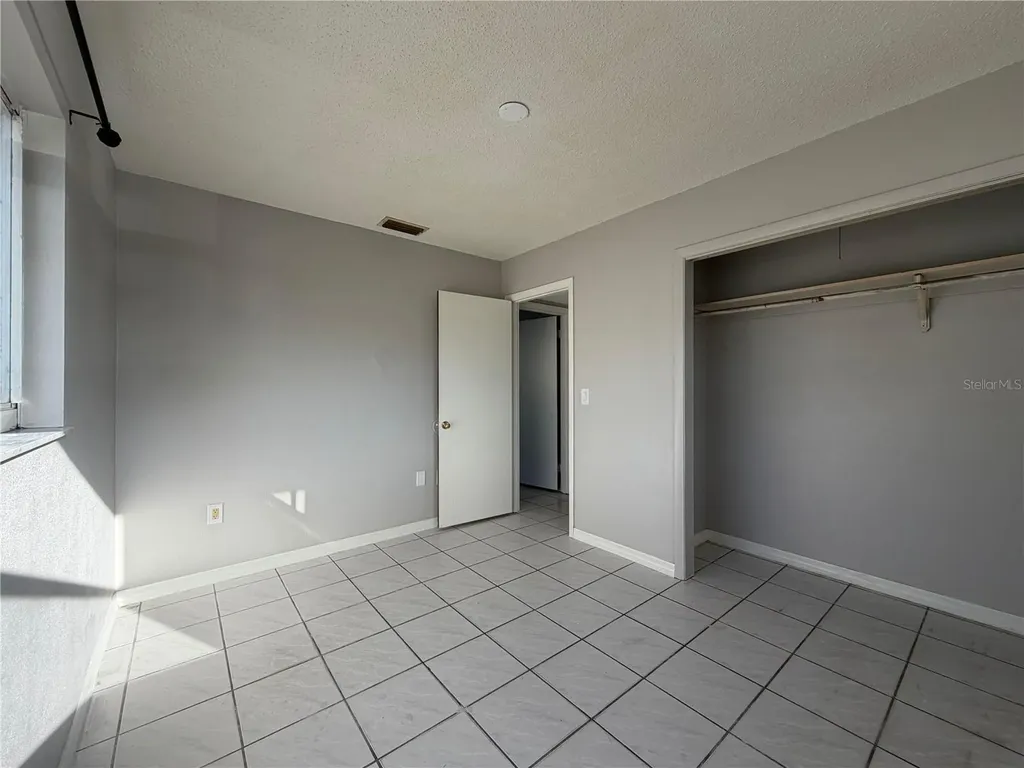 5219 31st Street Court E Bradenton FL 34203