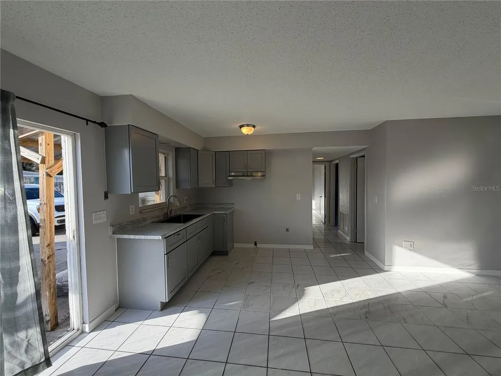 5219 31st Street Court E Bradenton FL 34203