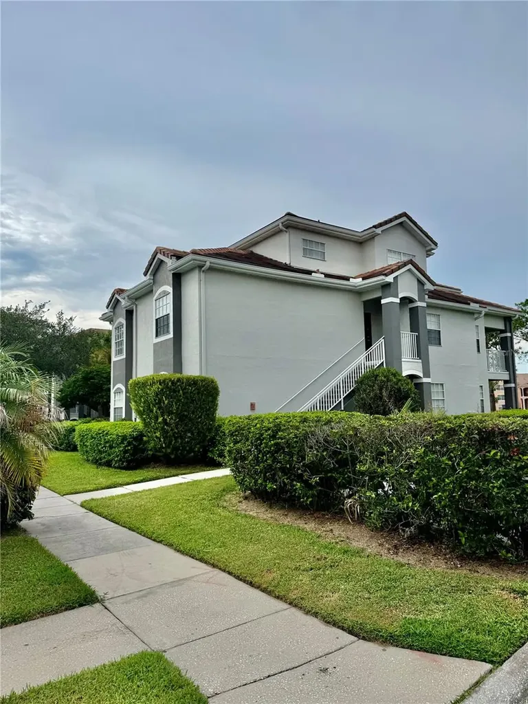 14049 Fairway Island Drive Orlando FL 32837