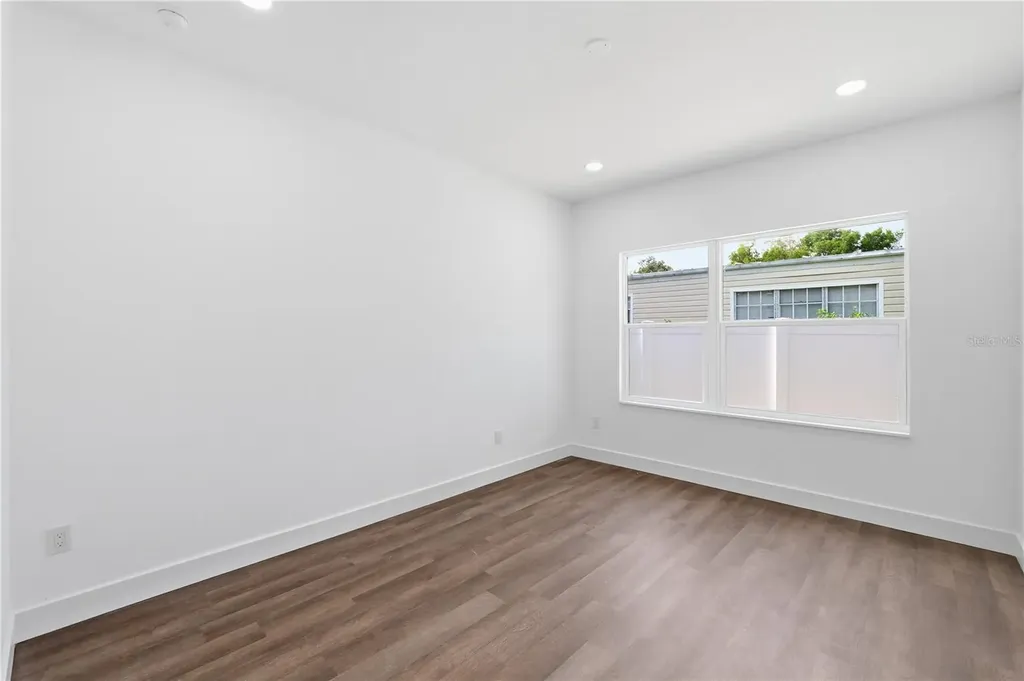 5111 68th Street N St Petersburg FL 33709