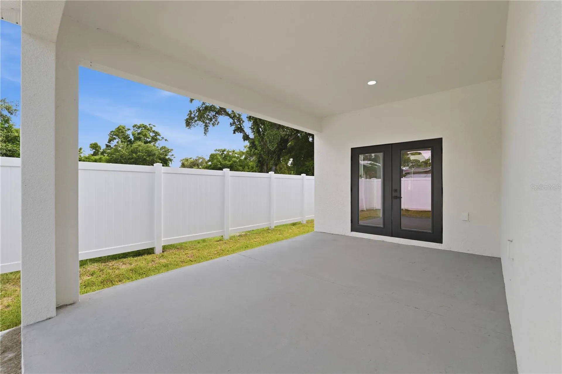 5111 68th Street N St Petersburg FL 33709