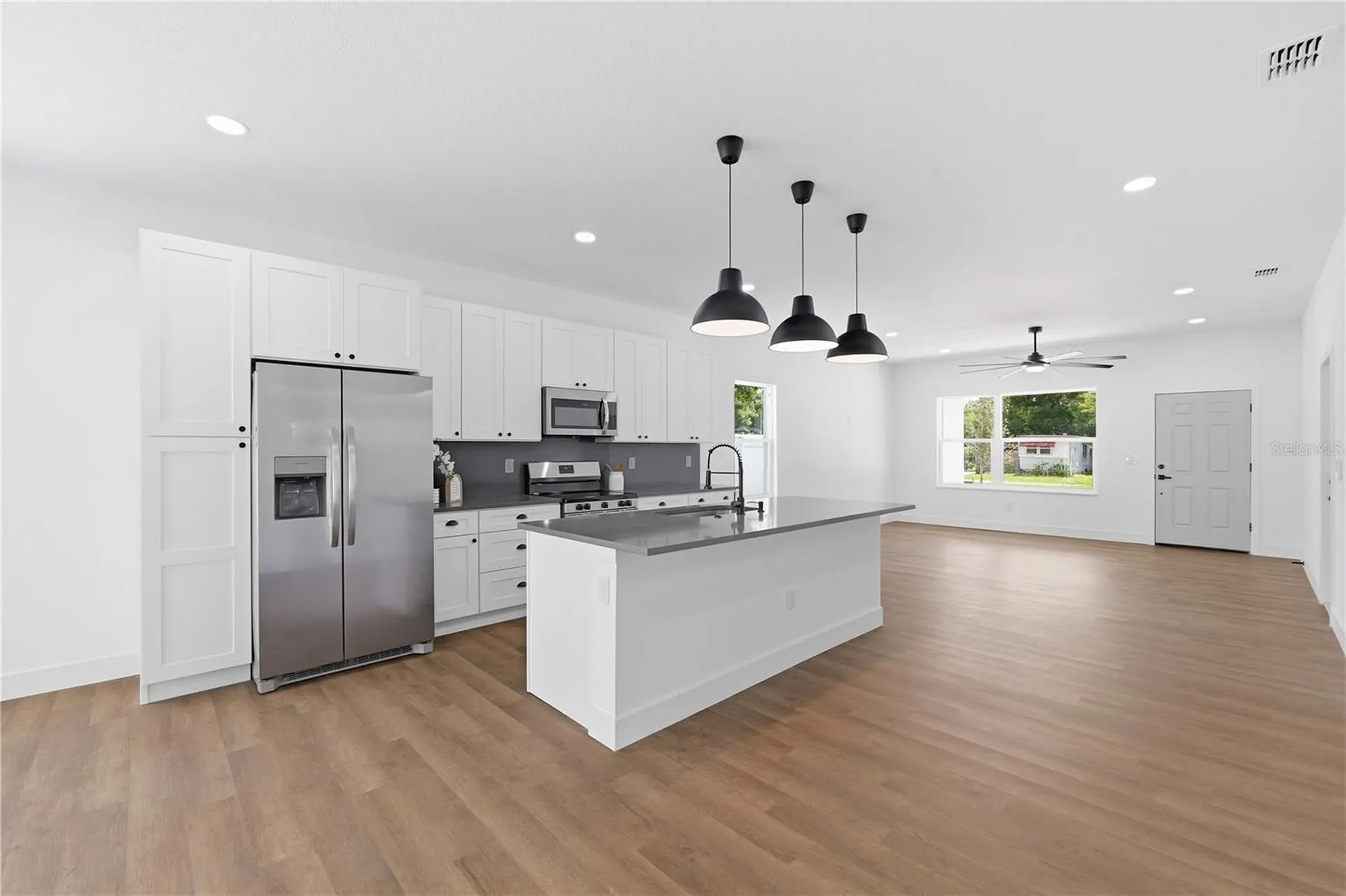 5111 68th Street N St Petersburg FL 33709