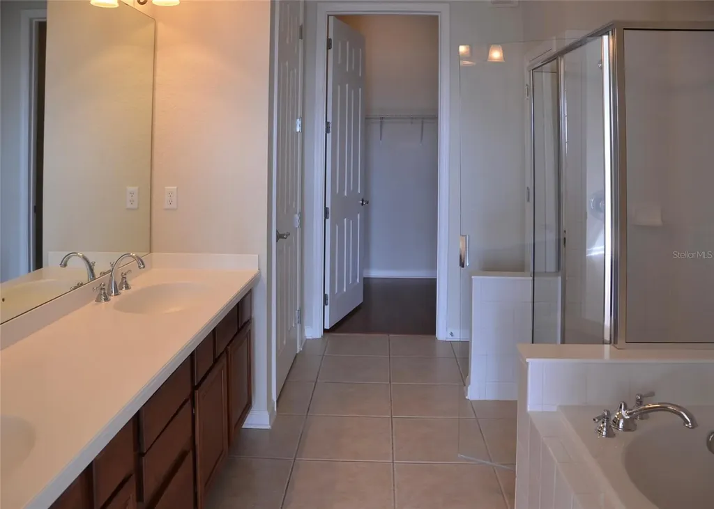 3368 Robert Trent Jones Drive Orlando FL 32835