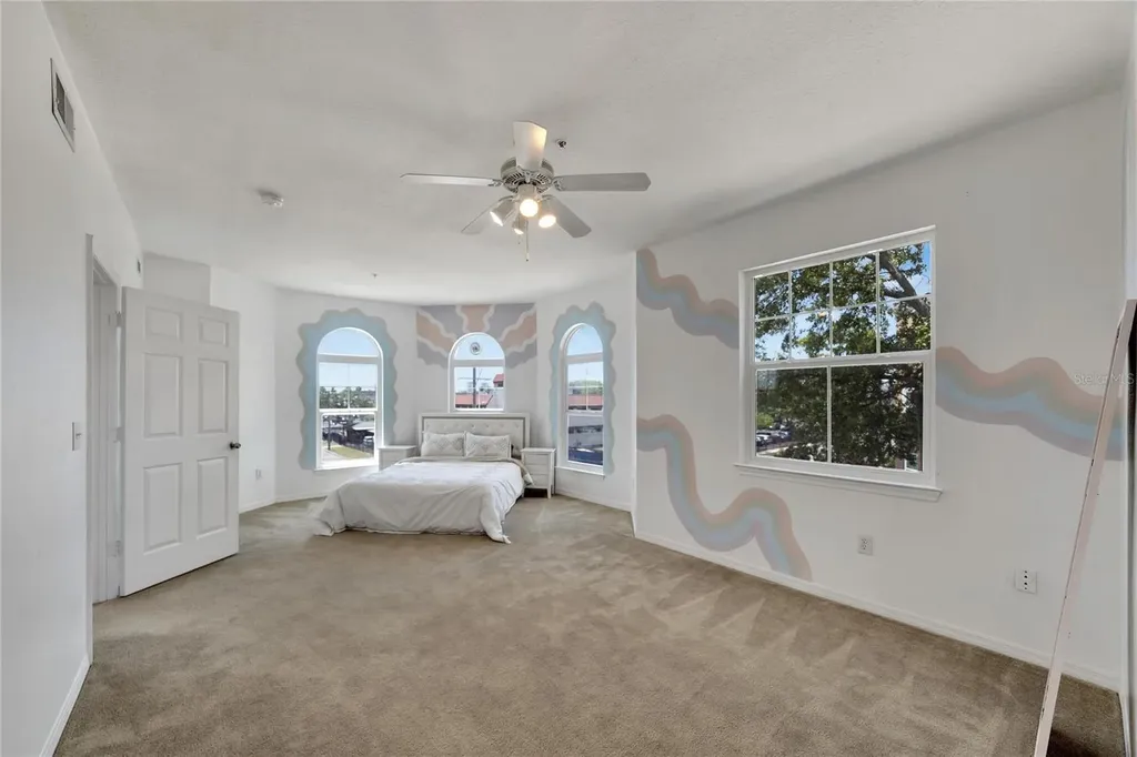 2010 E Palm Avenue Tampa FL 33605