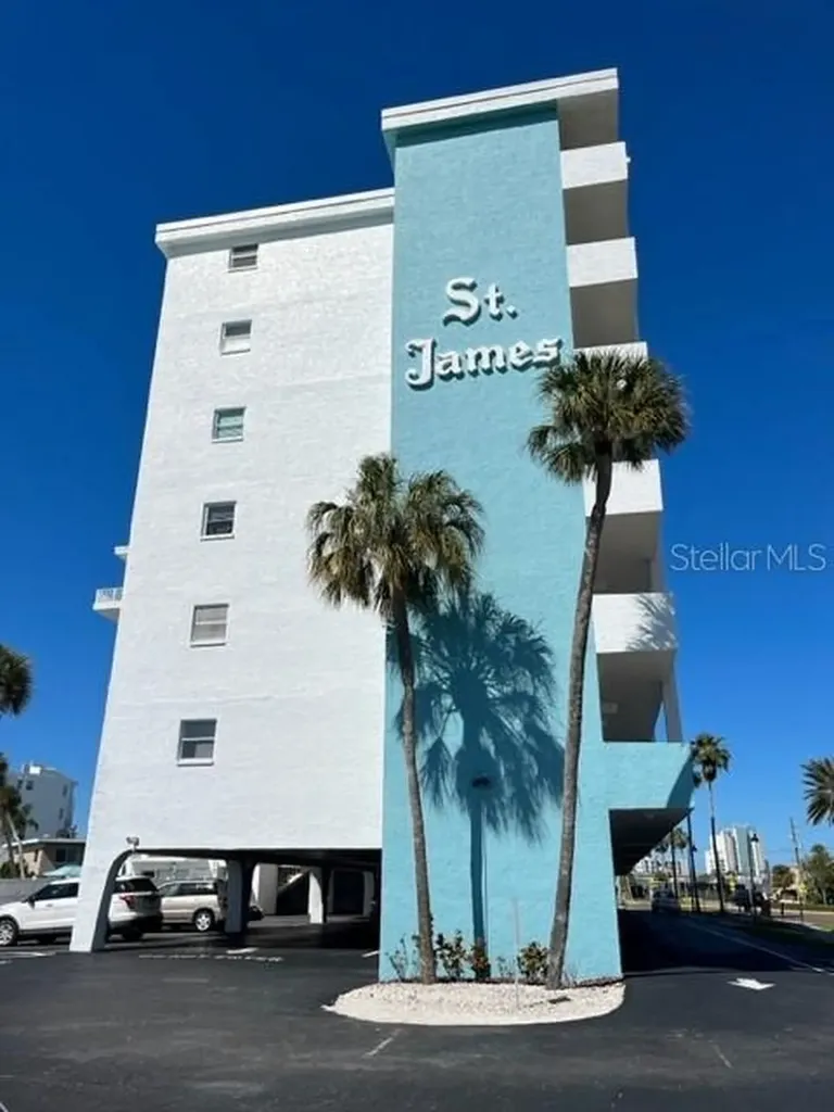 285 107th Avenue Treasure Island FL 33706