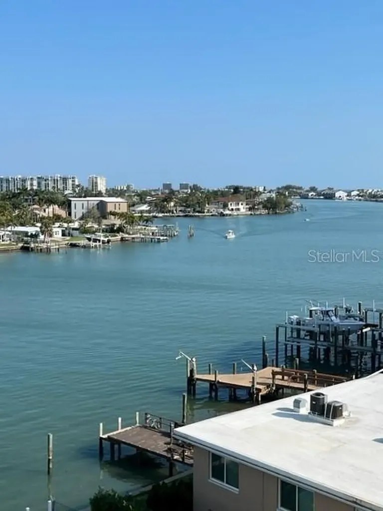285 107th Avenue Treasure Island FL 33706