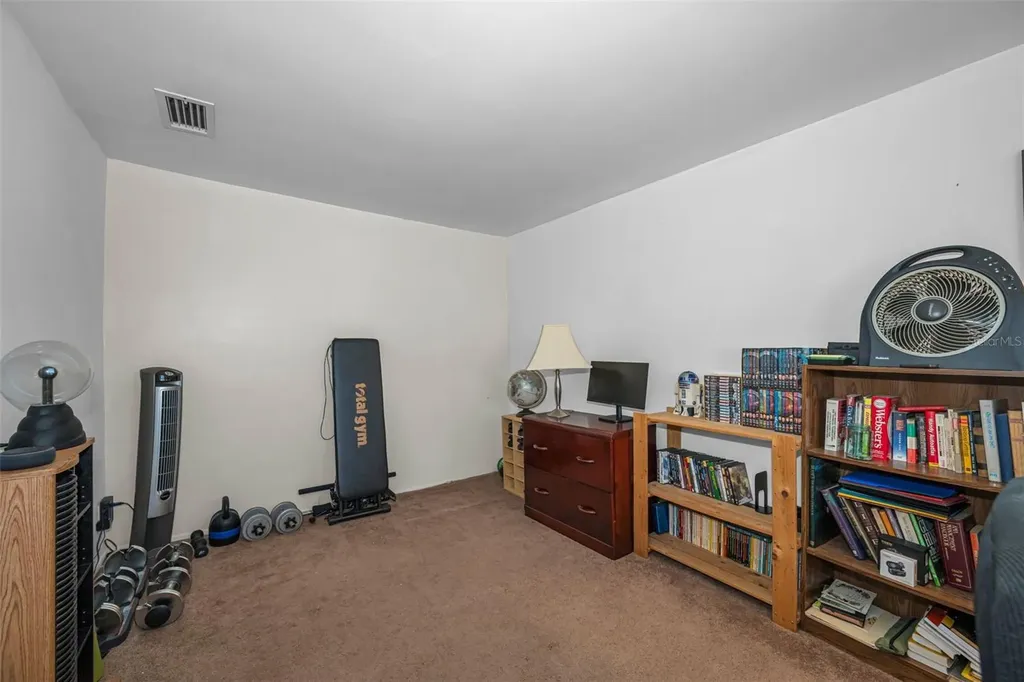 4829 30th Avenue N St Petersburg FL 33713