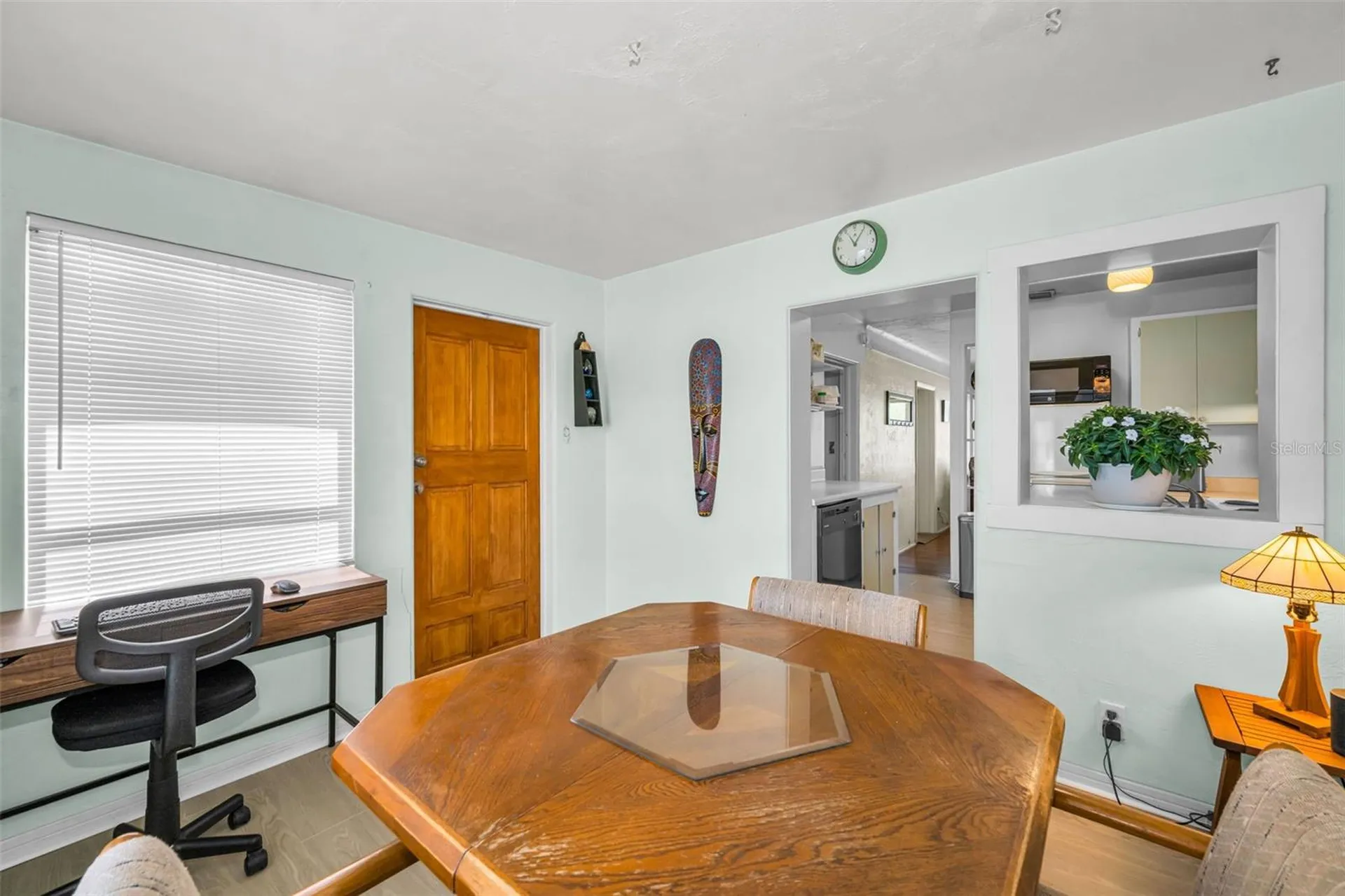 4829 30th Avenue N St Petersburg FL 33713