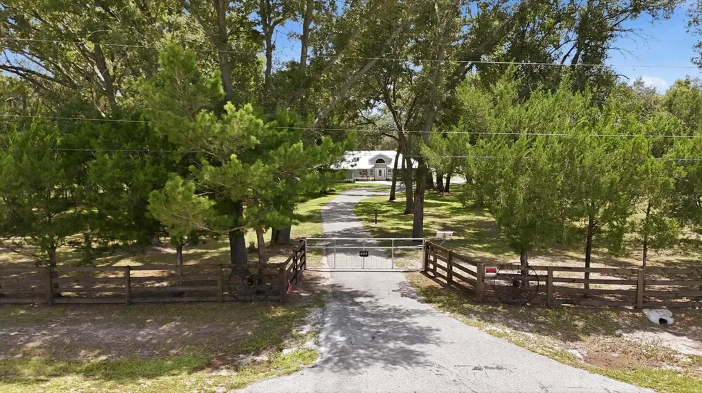 4917 SE Brown Road Arcadia FL 34266