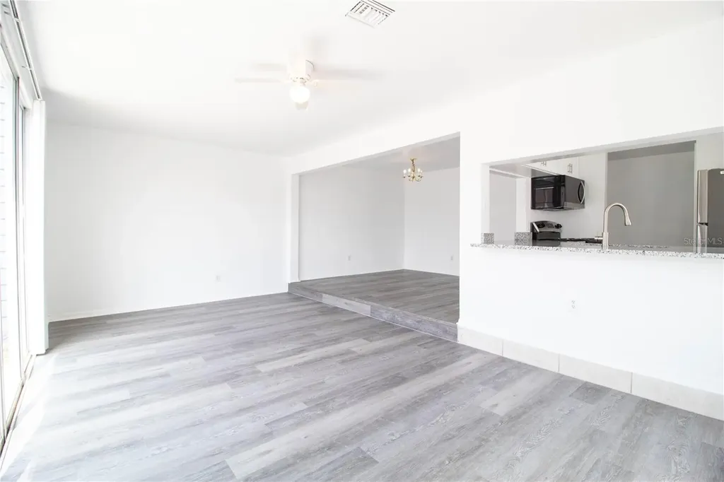 235 Mango Drive Davenport FL 33897