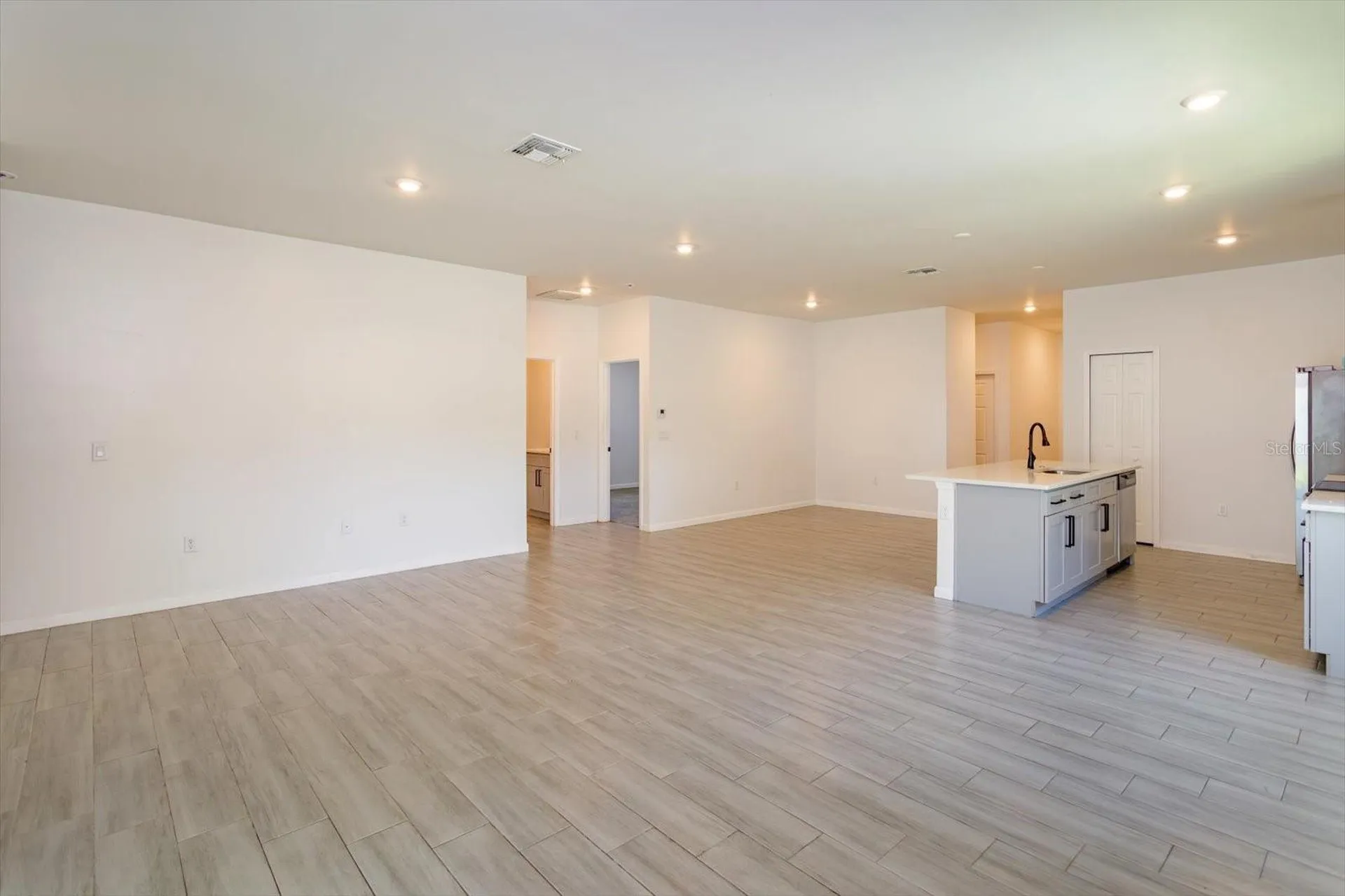 1022 36th Orlando FL 32805