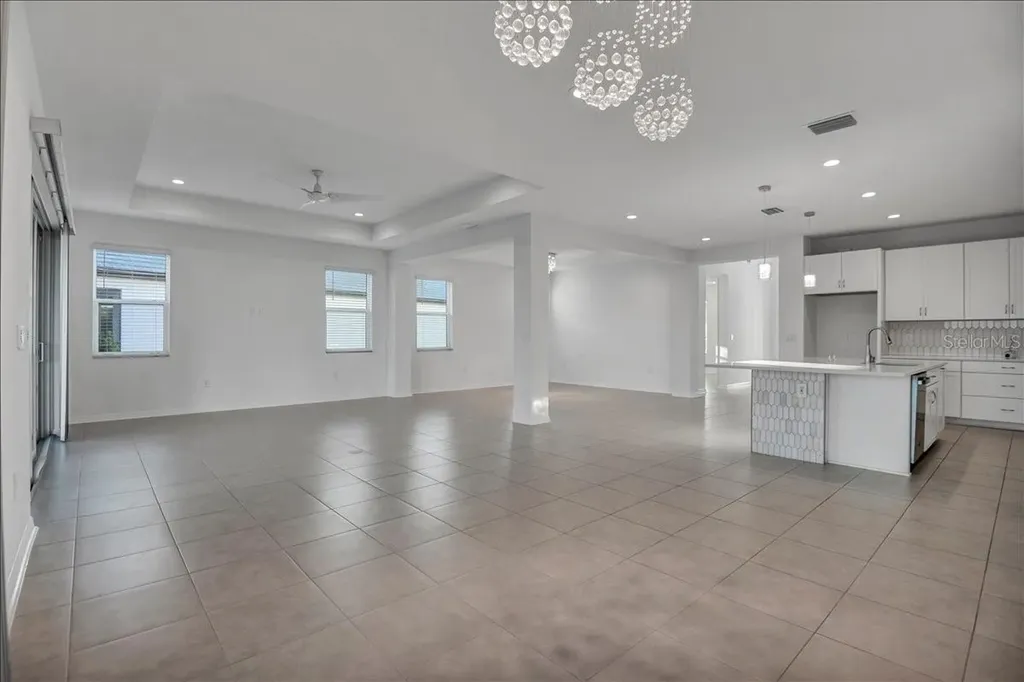 17703 Savory Mist Circle Lakewood Ranch FL 34211