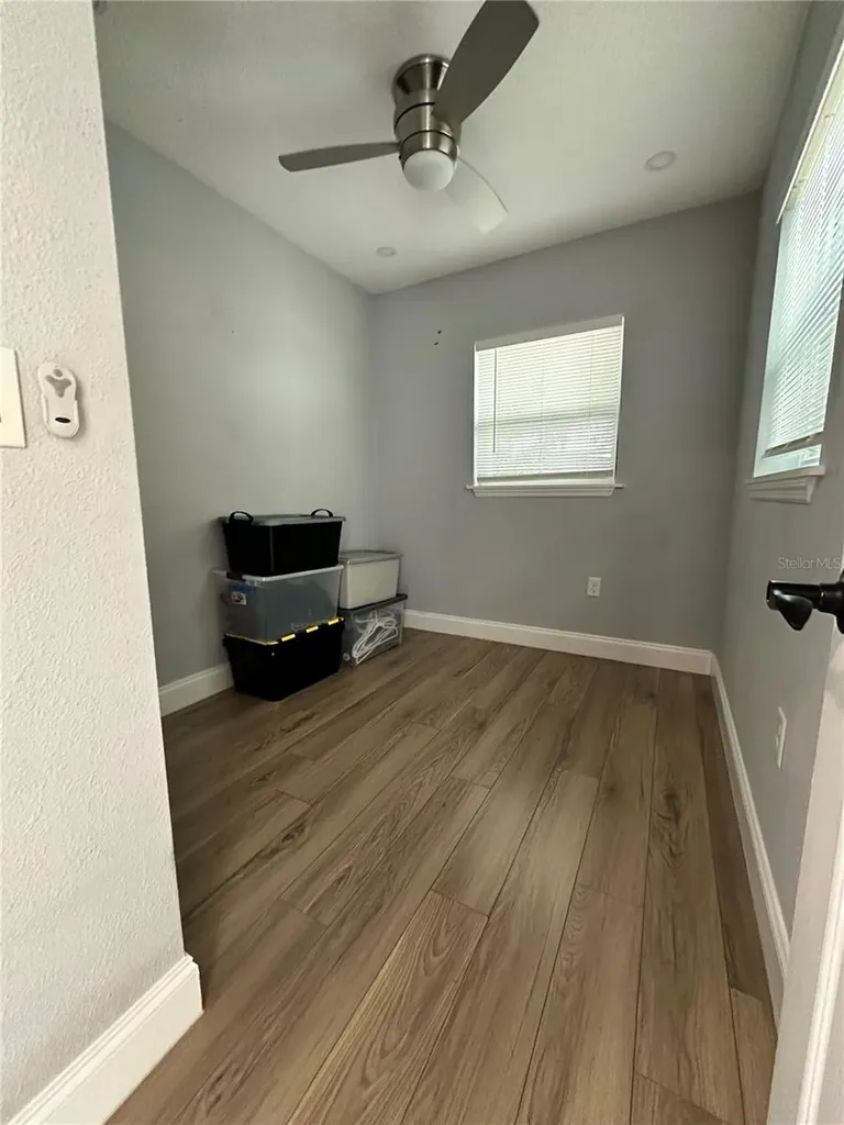 4521 Edgewater Drive Orlando FL 32804