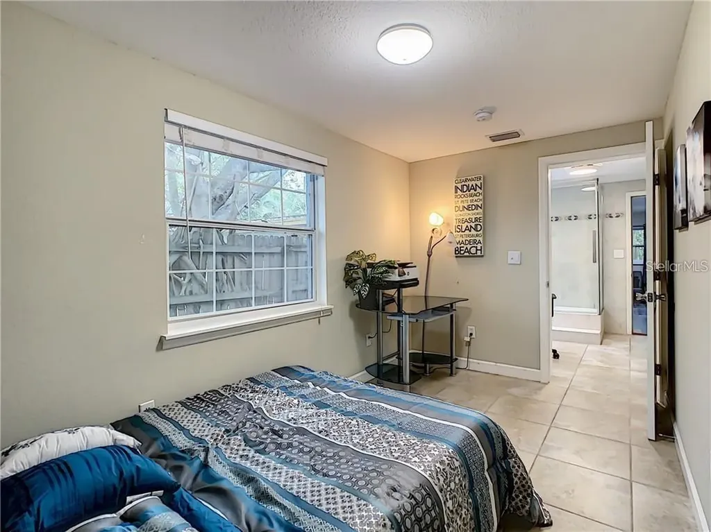 10222 66th Avenue Seminole FL 33772