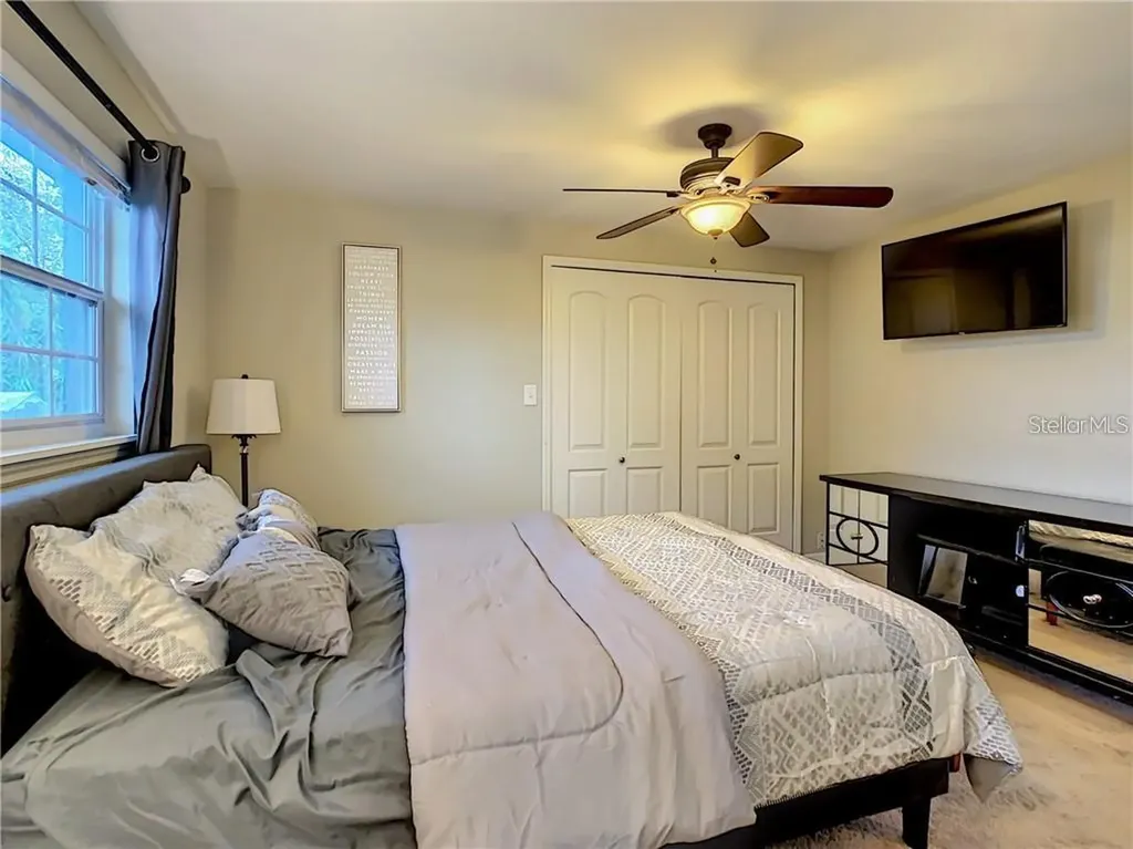 10222 66th Avenue Seminole FL 33772