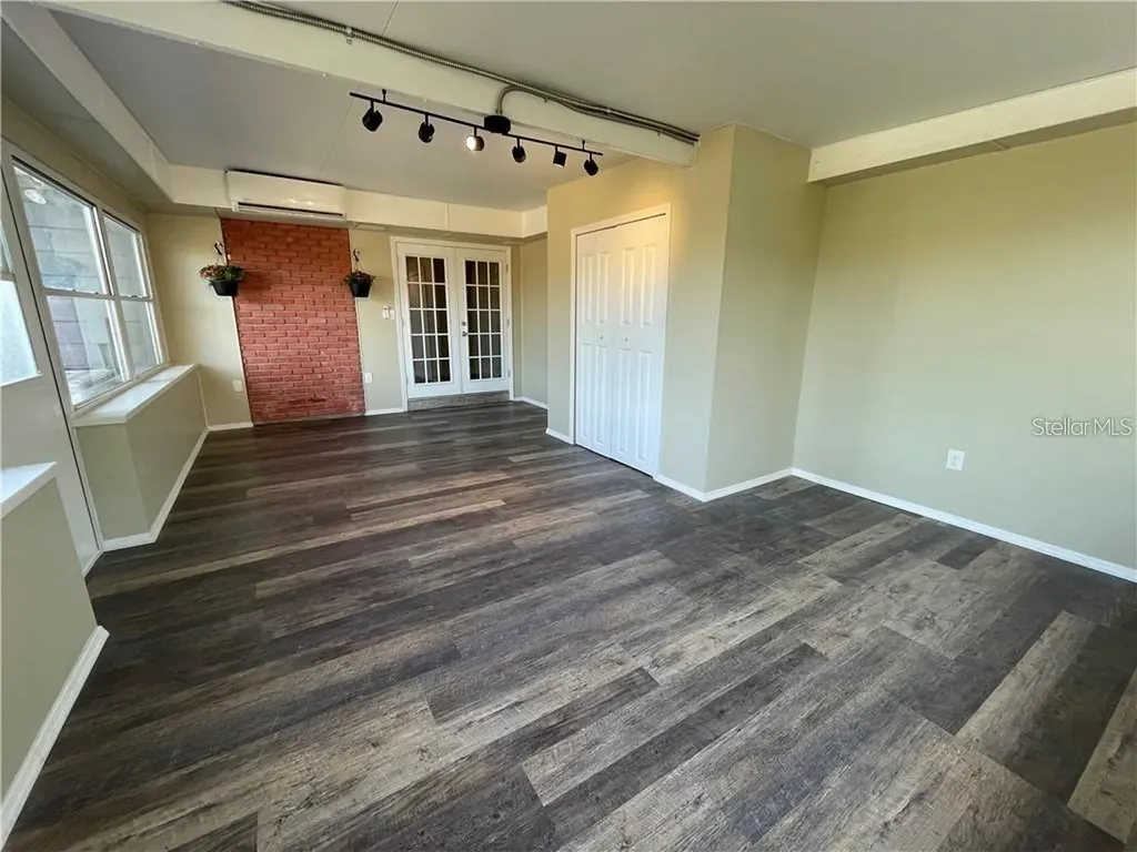 10222 66th Avenue Seminole FL 33772
