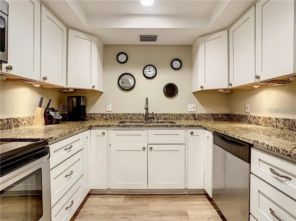 10222 66th Avenue Seminole FL 33772