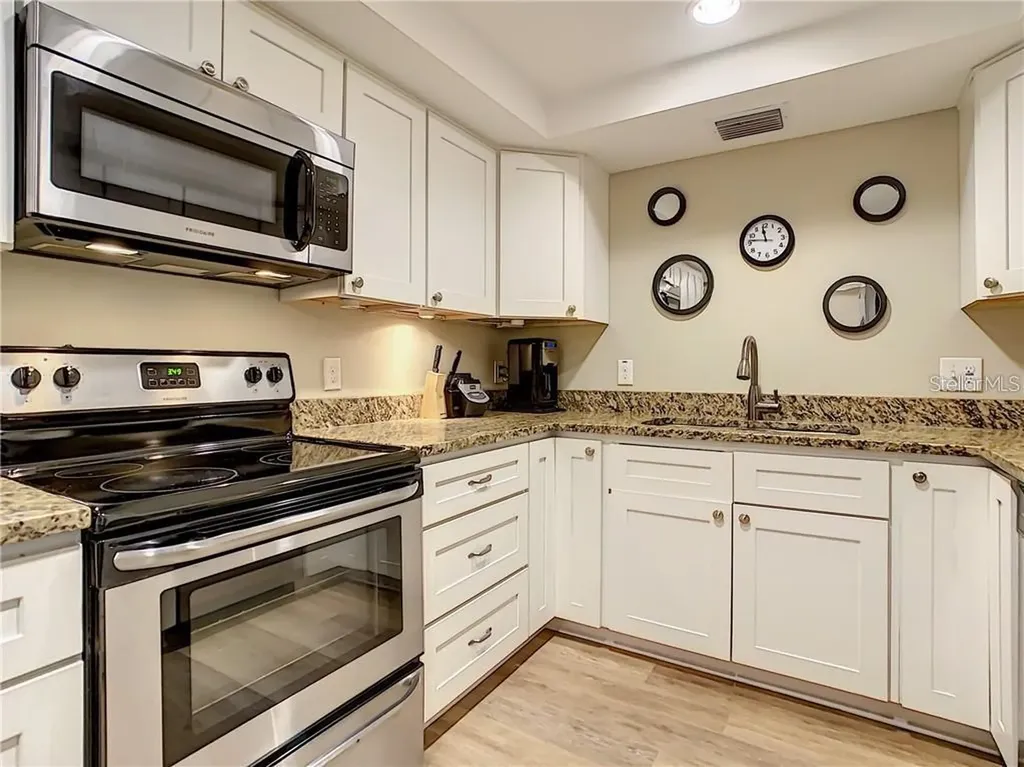 10222 66th Avenue Seminole FL 33772