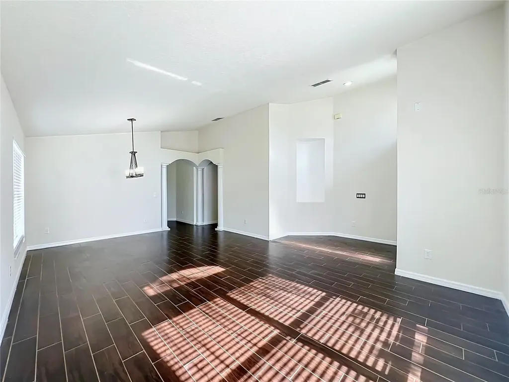 1045 Willow Branch Drive Orlando FL 32828