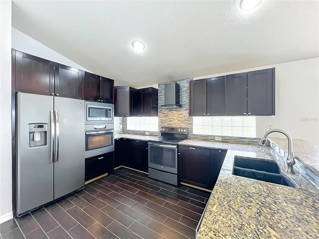 1045 Willow Branch Drive Orlando FL 32828