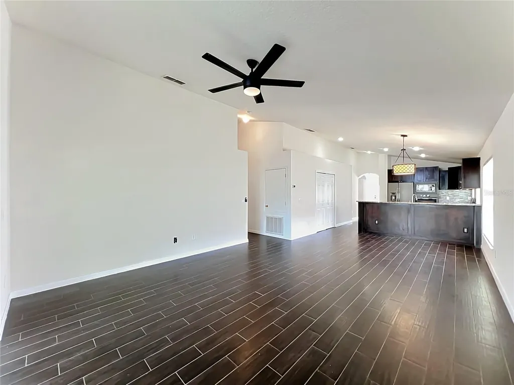 1045 Willow Branch Drive Orlando FL 32828