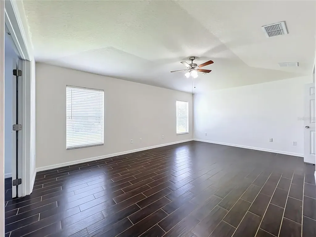 1045 Willow Branch Drive Orlando FL 32828