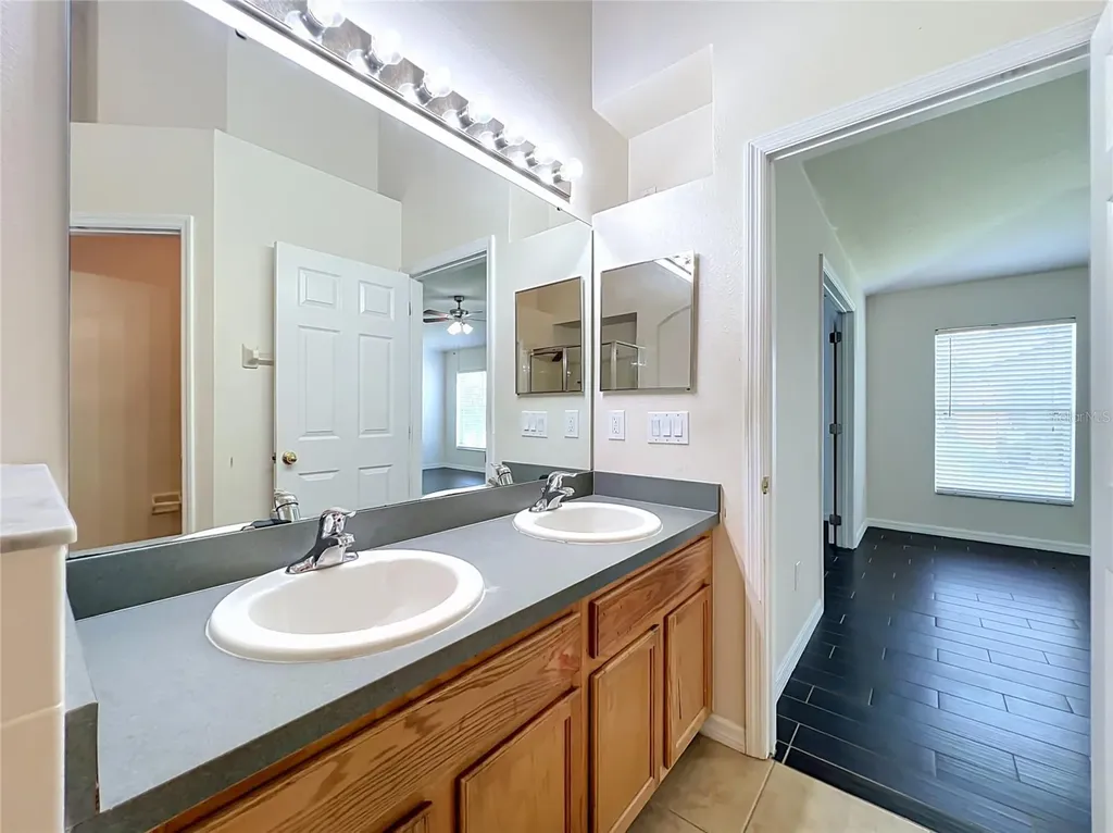1045 Willow Branch Drive Orlando FL 32828