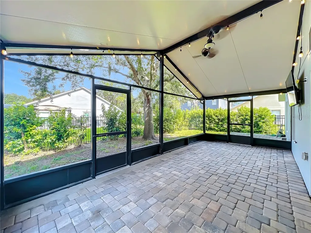 1045 Willow Branch Drive Orlando FL 32828